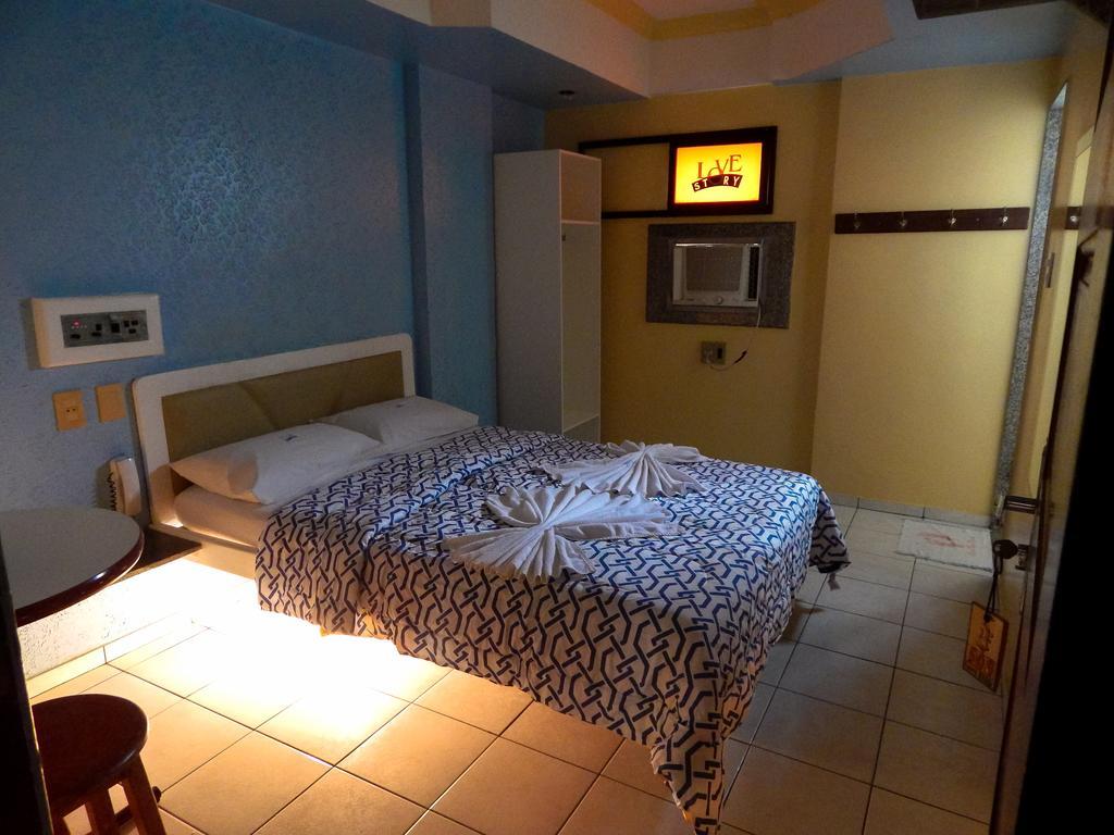 Love Story (Adults Only) Salvador Ngoại thất bức ảnh